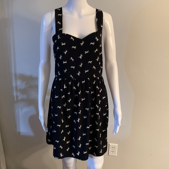 Everly Horse Mini Dress, straps cross in back, estimate size 8 see measurements - Picture 1 of 5